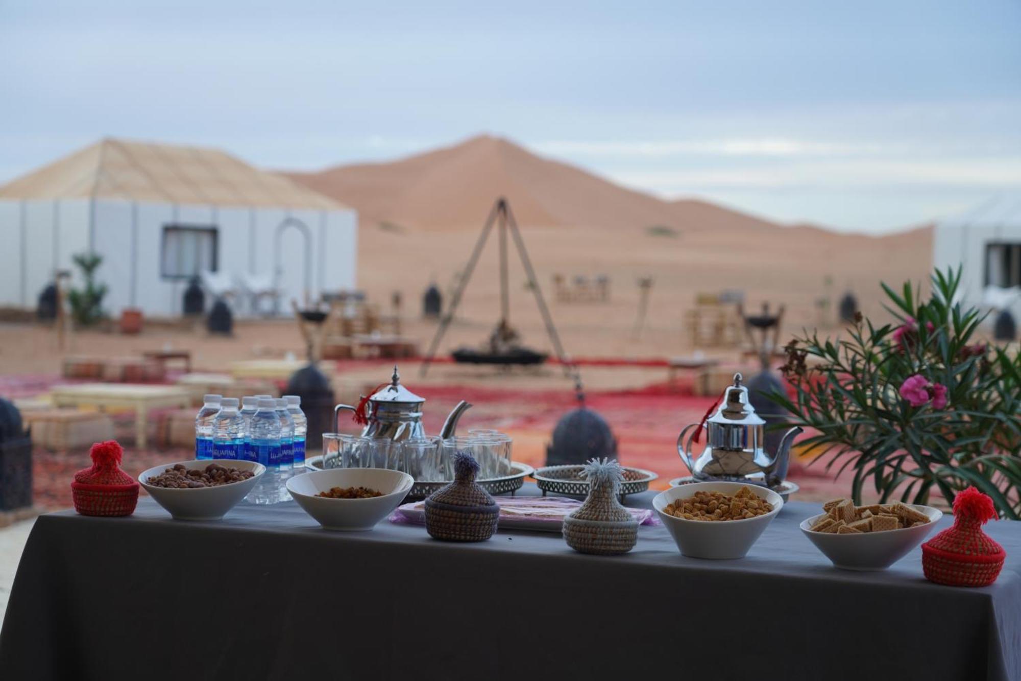 Luxury Berber Style Hotel Merzouga Exterior photo